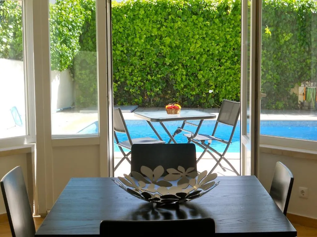Bed & Breakfast Dolce Cascais Home